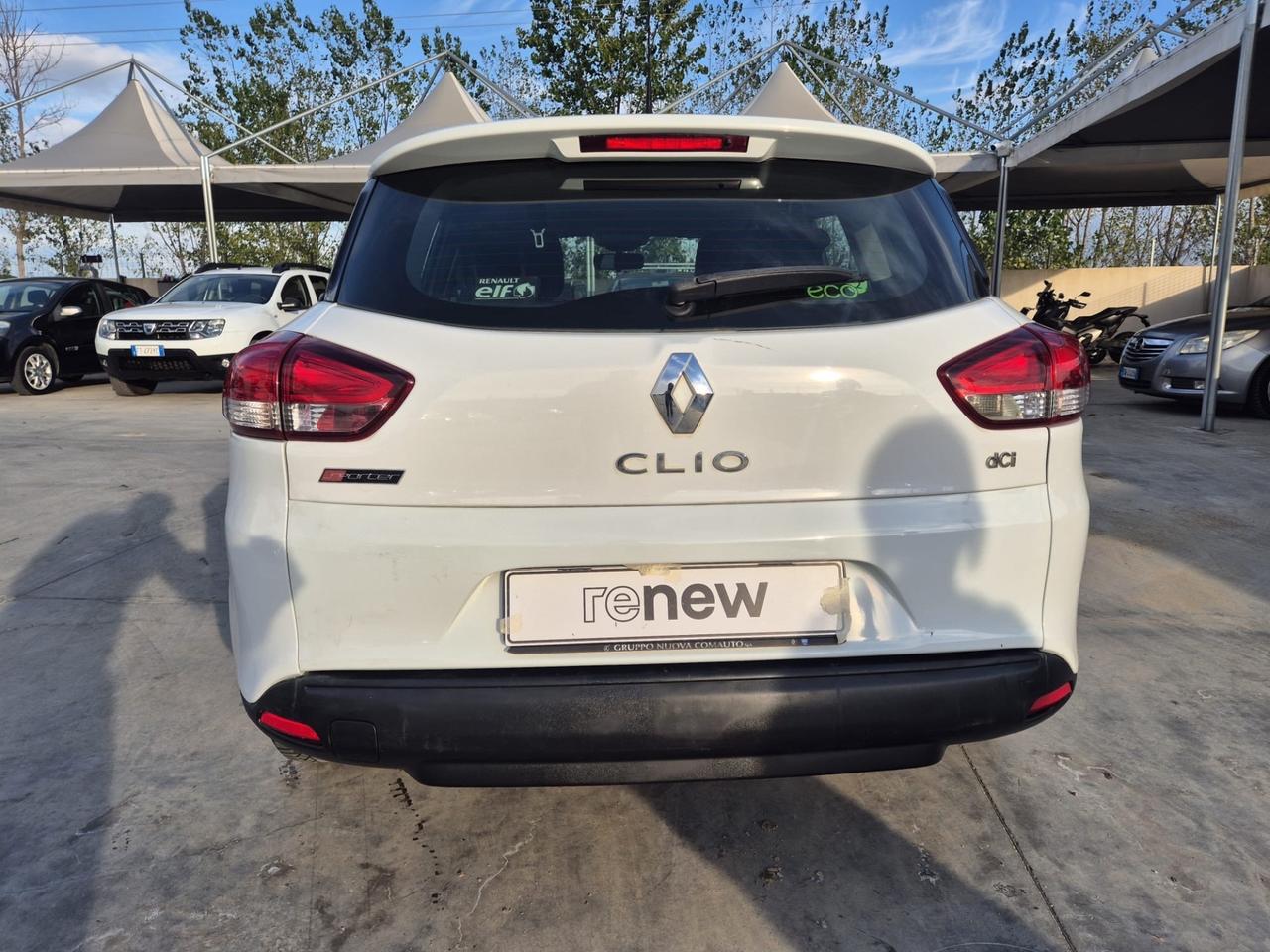 Renault Clio Sporter 1.5 dCi 8V 75CV Costume National