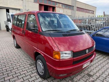 Volkswagen Transporter 2.5 Benzina 7 posti Caravelle GL