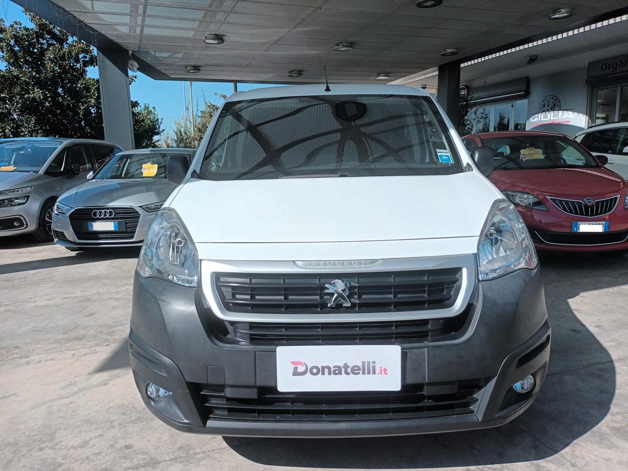 Peugeot Partner 1.6 BlueHDi Pro L1 75 CV