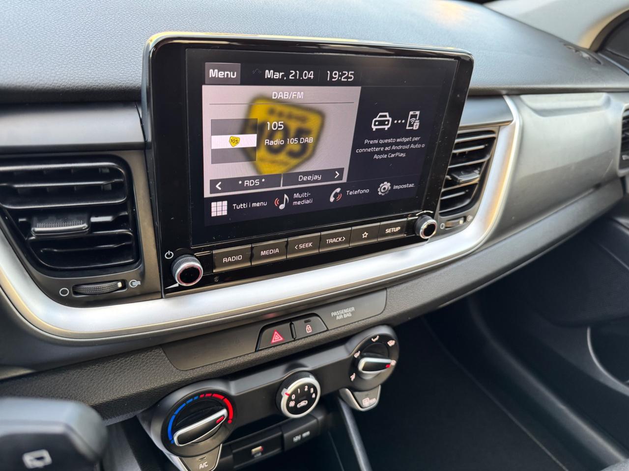 KIA STONIC 1.2 Eco GPL Urban - Carplay