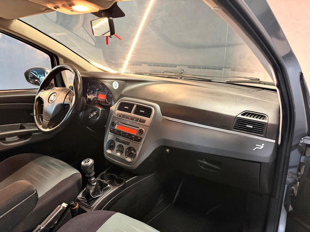 Fiat Grande Punto 1.4 5 porte Dynamic Natural Power