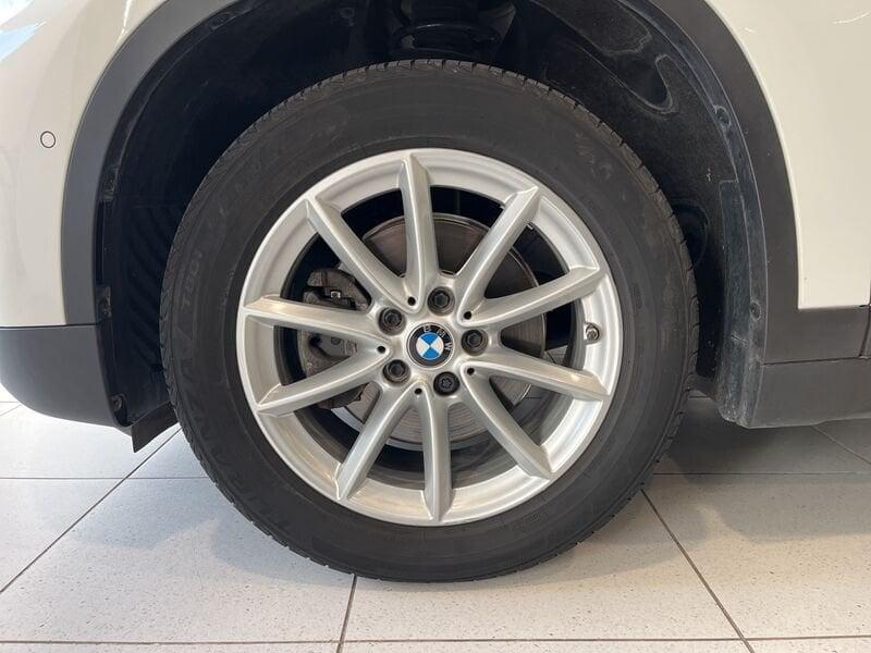 BMW X1 sDrive18d Business *Pelle*Navi*Led*