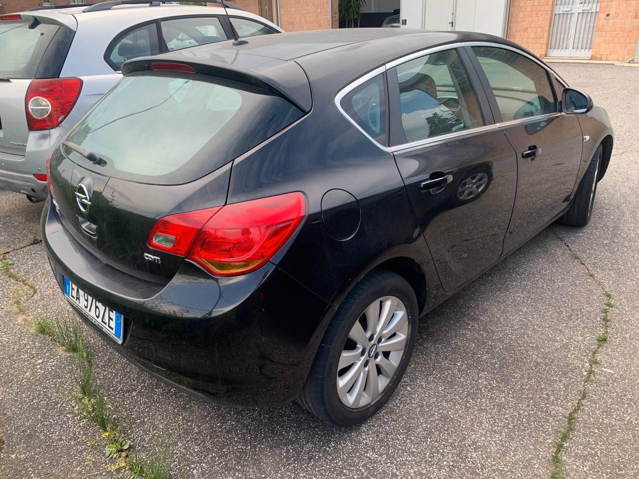 Opel Astra 1.7 CDTI 125CV 5 porte Cosmo