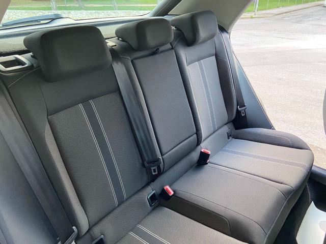 VOLKSWAGEN T-Roc 1.6 TDI SCR Business BlueMotion Technology