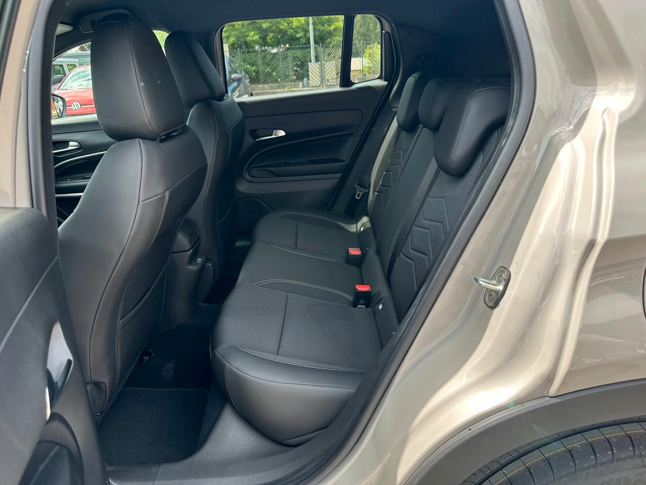 Jeep Avenger 1.2 Turbo 110 CV MHEV Summit