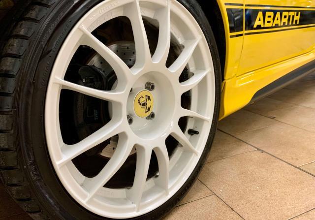 Abarth 595 595 1.4 t-jet Pista 160cv auto - 27.100km unipropr