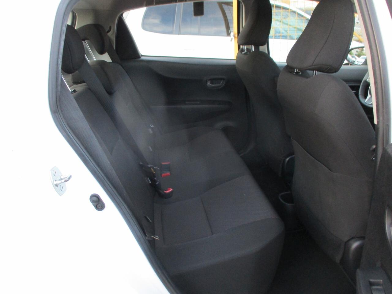 Toyota Yaris 1.4 D-4D 80.000KM (NUOVA)