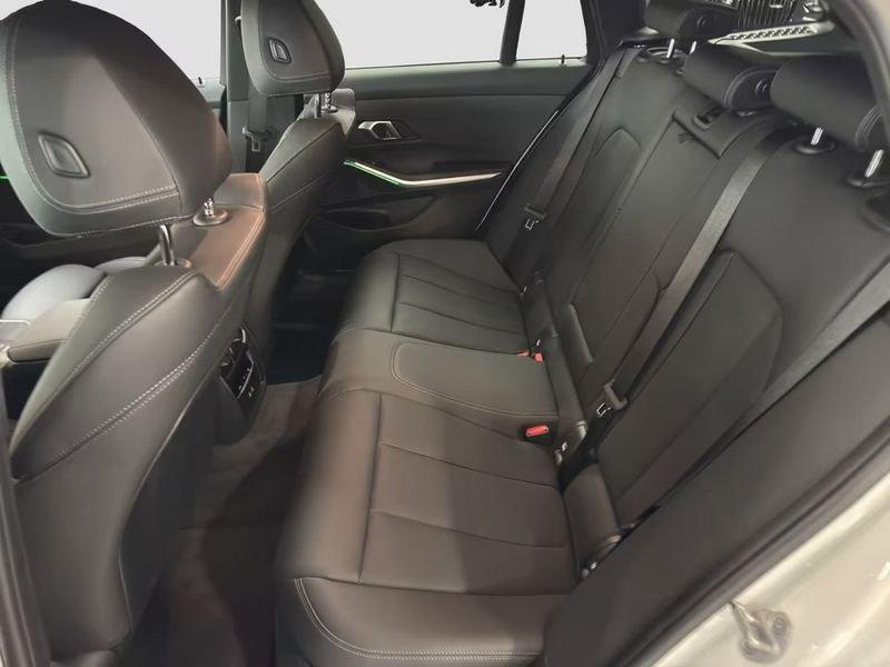 BMW Serie 3 318d 48V MSport Touring auto 18" Camera Live Cockpit