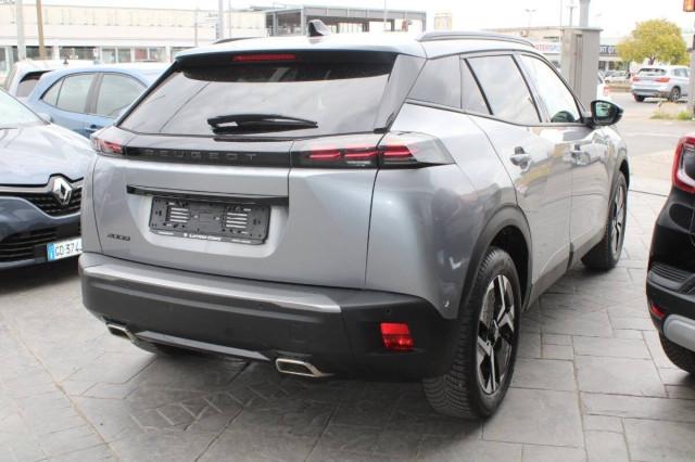 Peugeot 2008 1.2 Allure s&s 130cv Auto con Navigatore e CarPlay