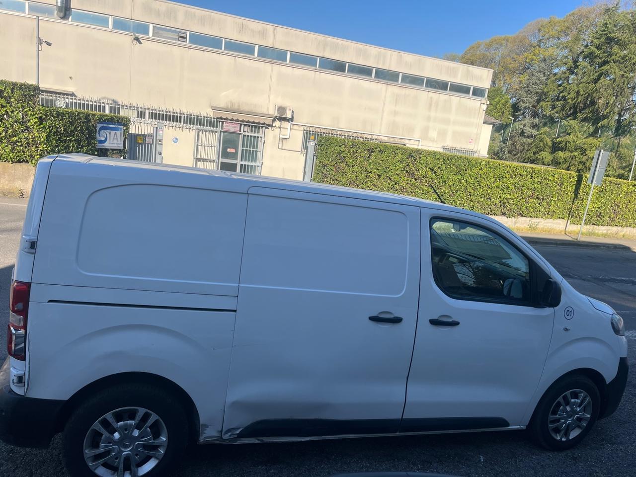 Citroen Jumpy 1.5 BlueHDi 120 S&S PL-TN Furgone M Club