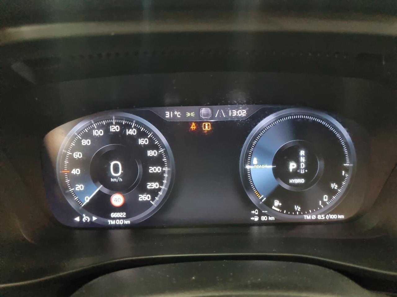 Volvo XC40 T4 Recharge Plug-in Hybrid R-design