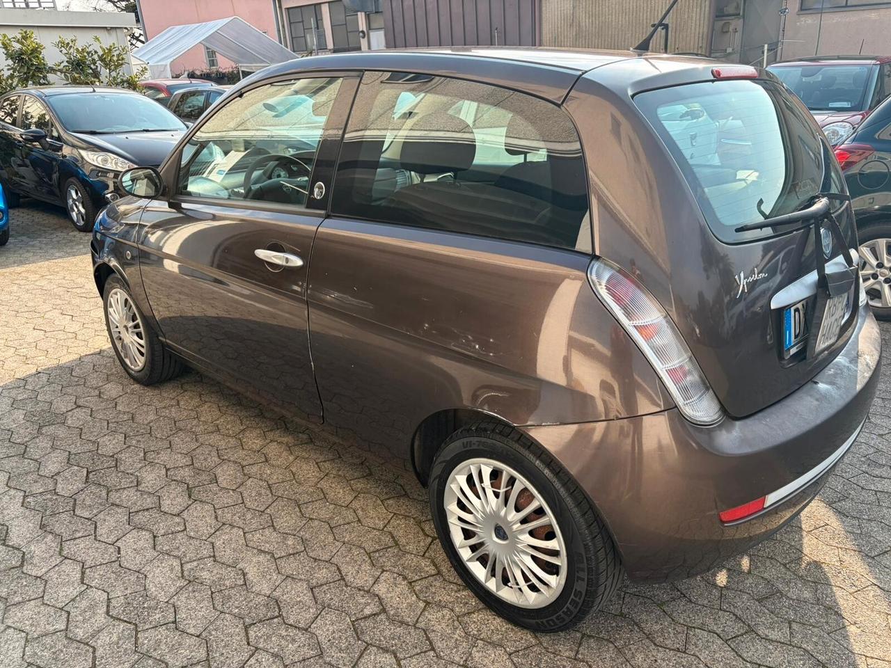 Lancia Ypsilon 1.4 Argento Ecochic GPL/2029*NEOPATENTATI