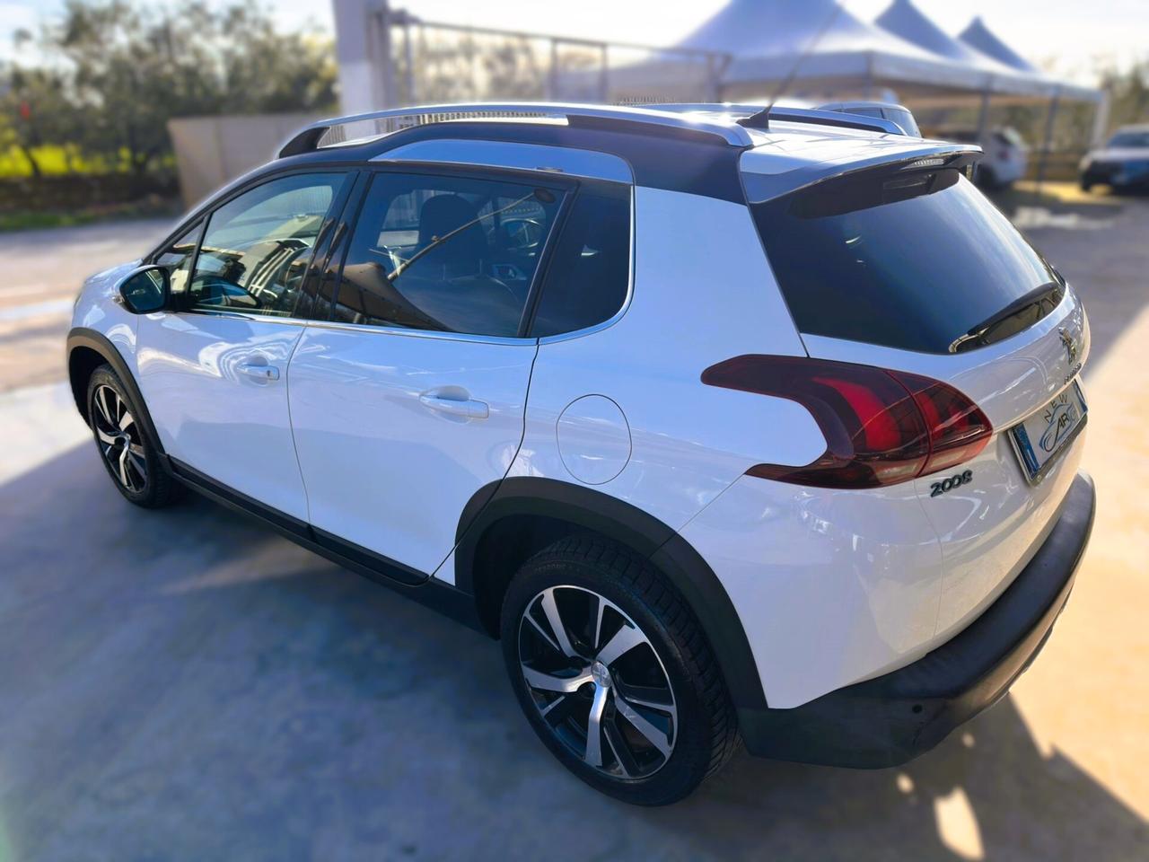 Peugeot 2008 BlueHDi 120 S&S Allure