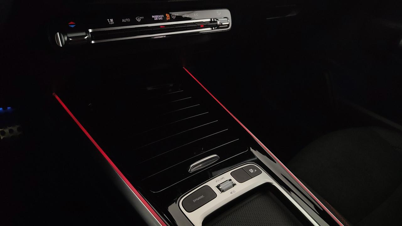 Mercedes-Benz GLB 200 d 4MATIC