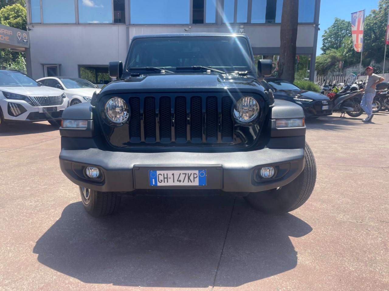 Jeep Wrangler Unlimited 2.0 Turbo Sport