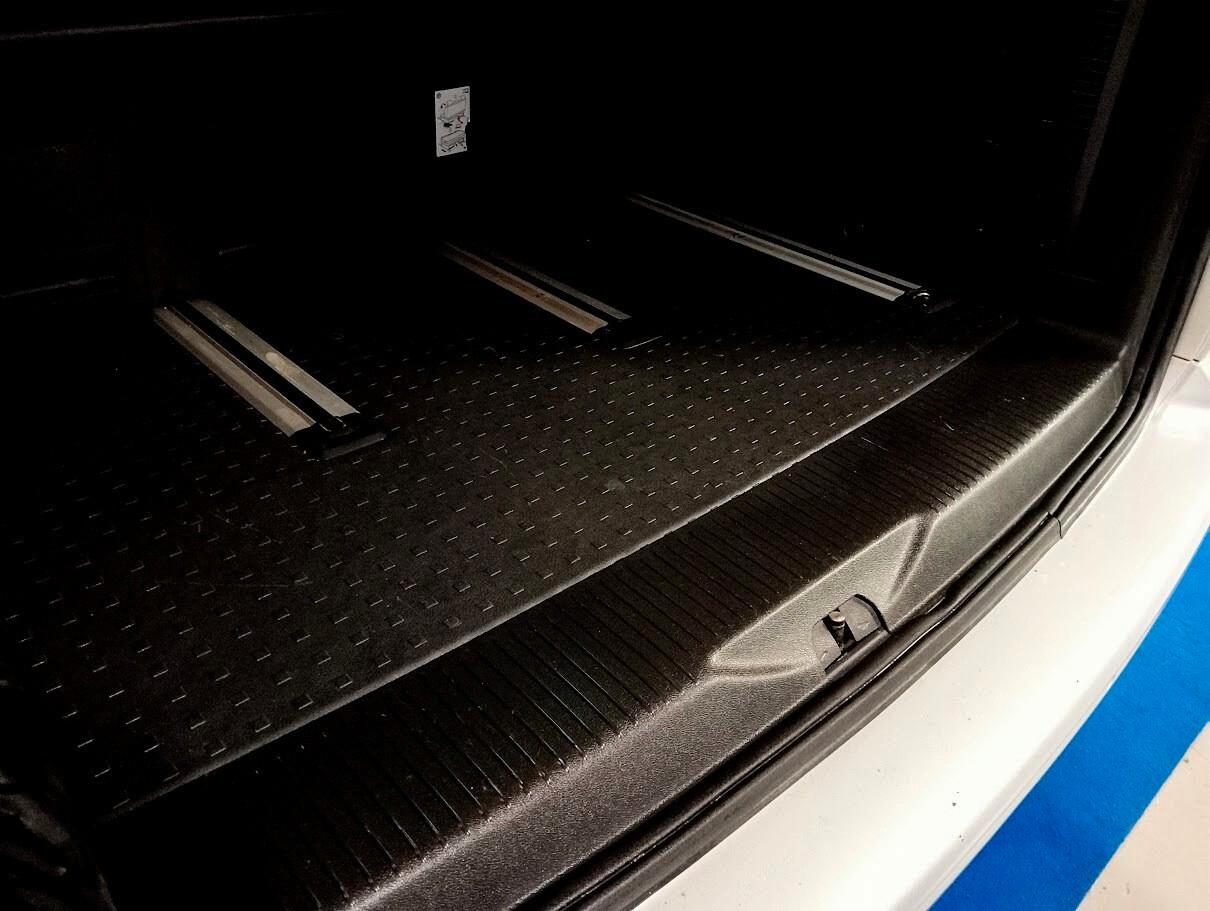 Volkswagen T5 Multivan 2.0 TDI 140cv 4MOTION 4X4 GANCIO PRONTA CONSEGNA T6