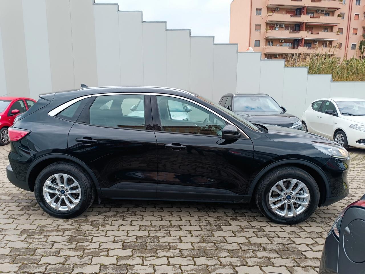 Ford Kuga 2.5 Plug In Hybrid 225 CV CVT 2WD Titanium Business