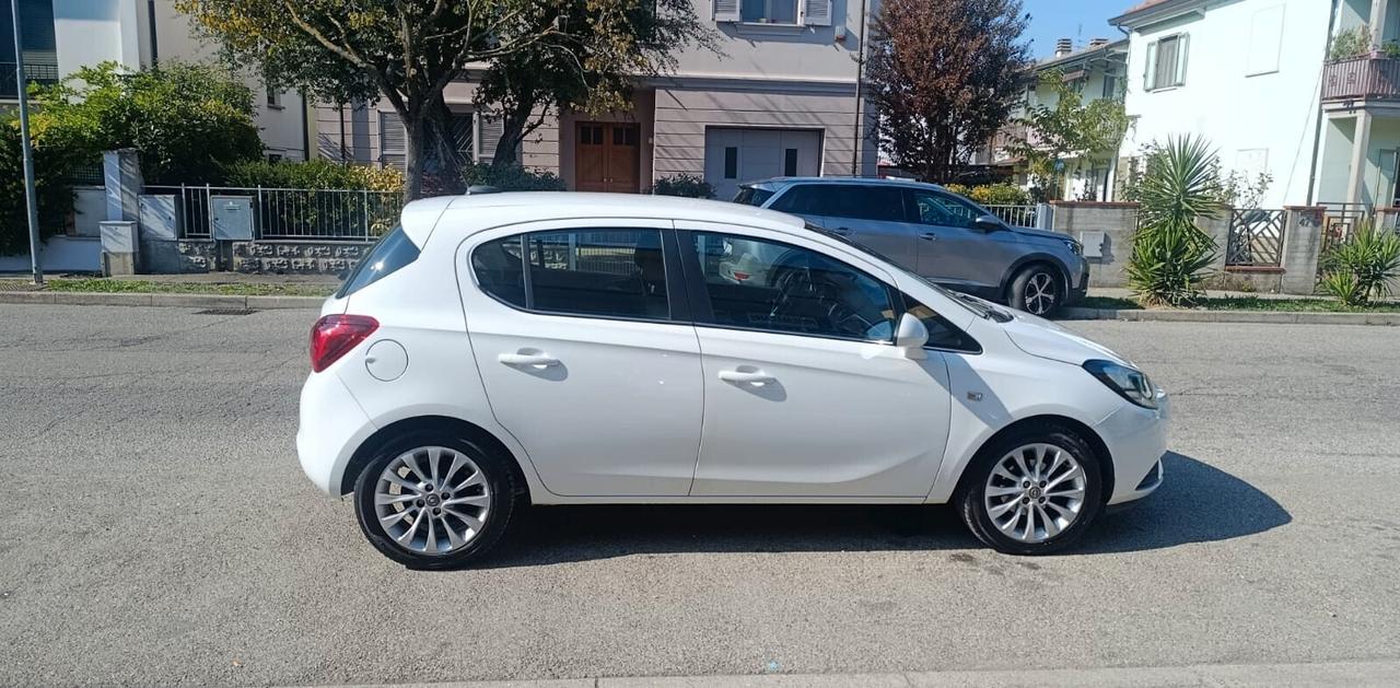 Opel Corsa 1.4 90CV GPL Tech 5 porte Innovation