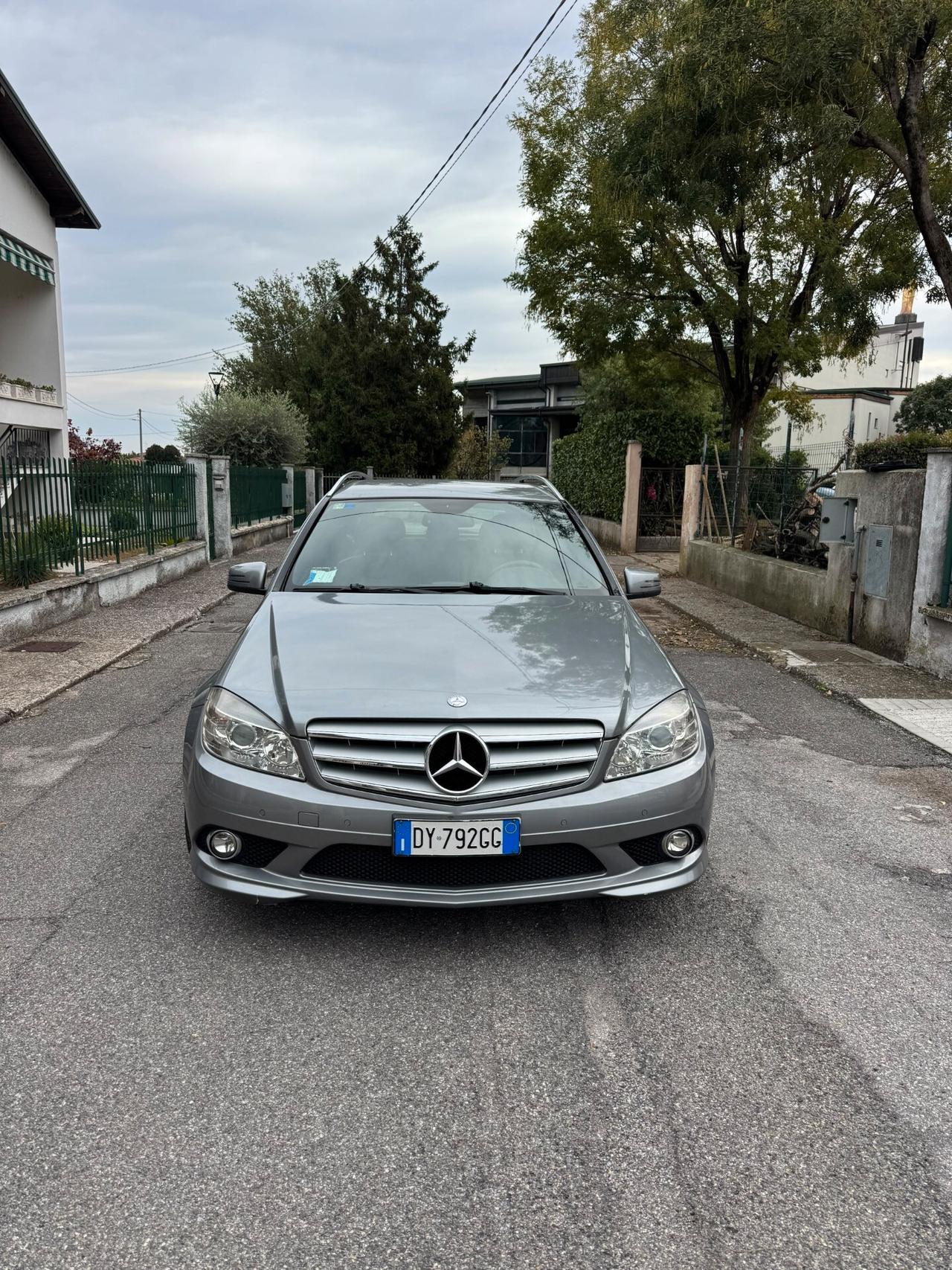 Mercedes-benz C 220 CDI BlueEFFICIENCY Avantgarde AMG