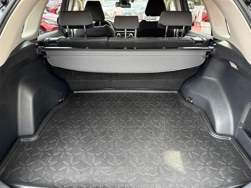 Toyota RAV4 2.5 HV (218CV) E-CVT 2WD Dynamic