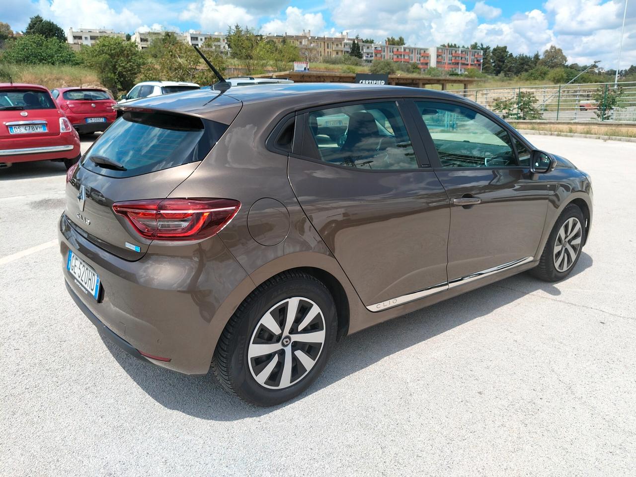 Renault Clio Full Hybrid E-Tech 140 CV 5 porte Intens