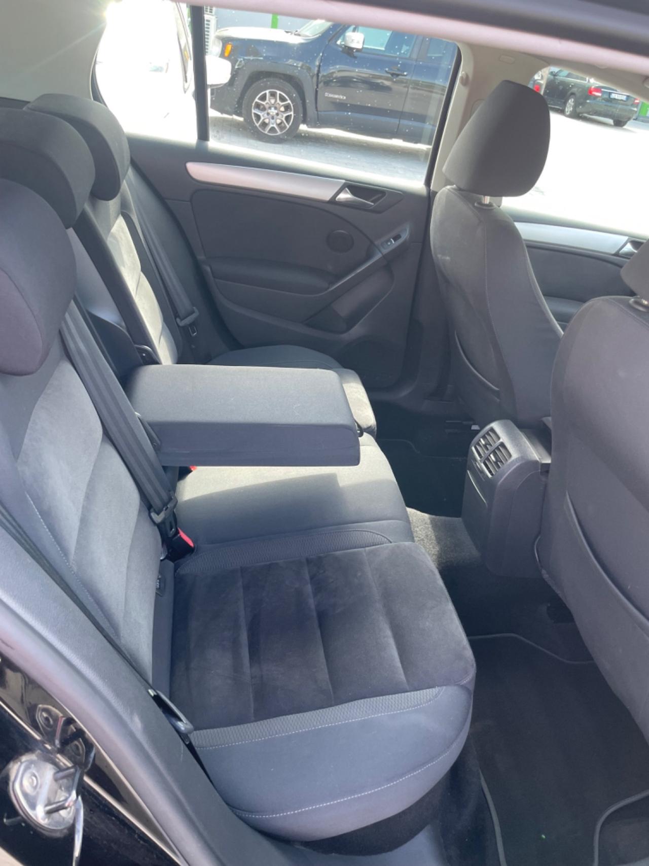 Volkswagen Golf 1.6 TDI DPF 5p. Highline