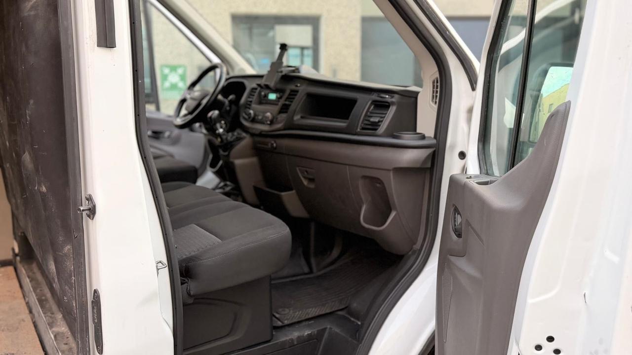 Ford Transit 350 2.0TDCi EcoBlue 130CV