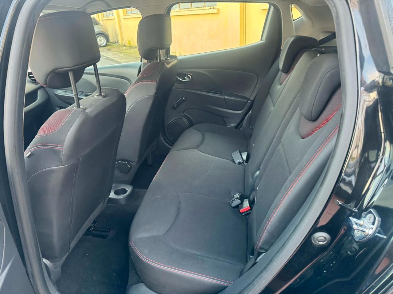 Renault Clio Anno 2015 1.2 BENZ/GPL 5 porte