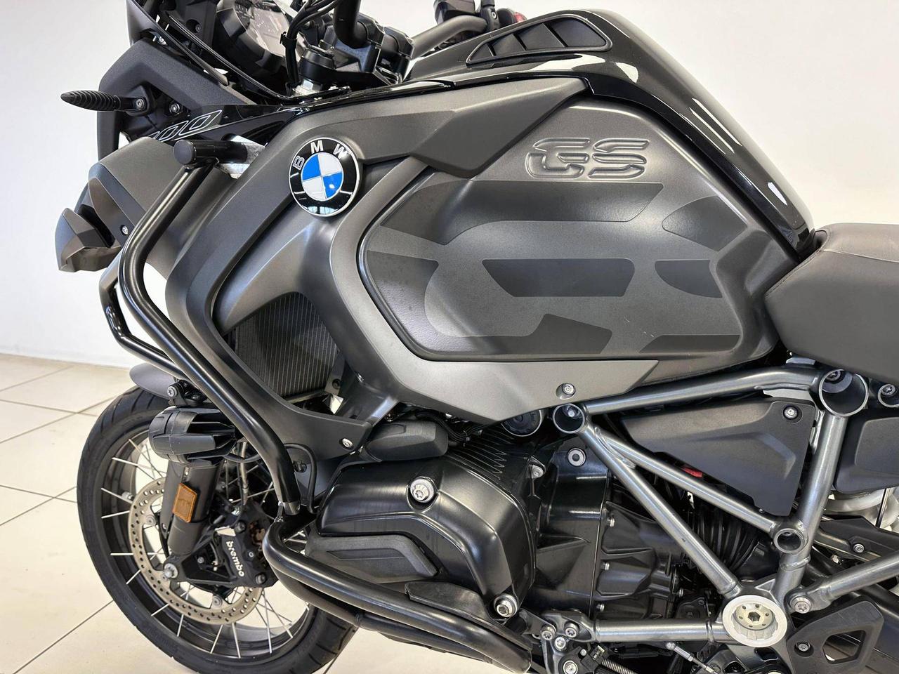 BMW R 1200 GS Adventure Triple Black