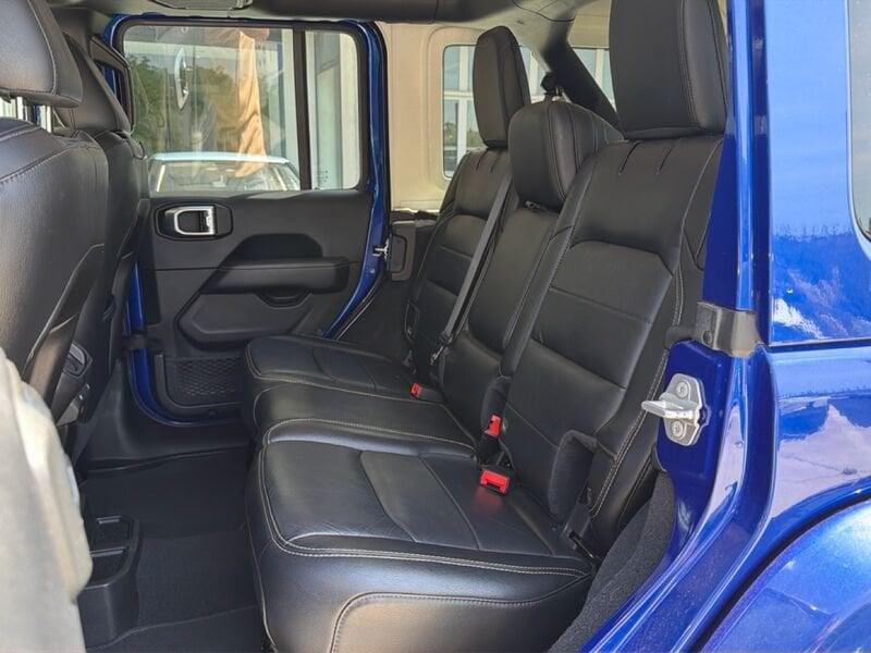 Jeep Wrangler Unlimited Unlimited 2.2 mjt II Sahara auto