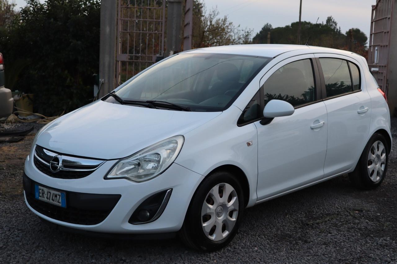 Opel Corsa 1.2 5 porte Sport