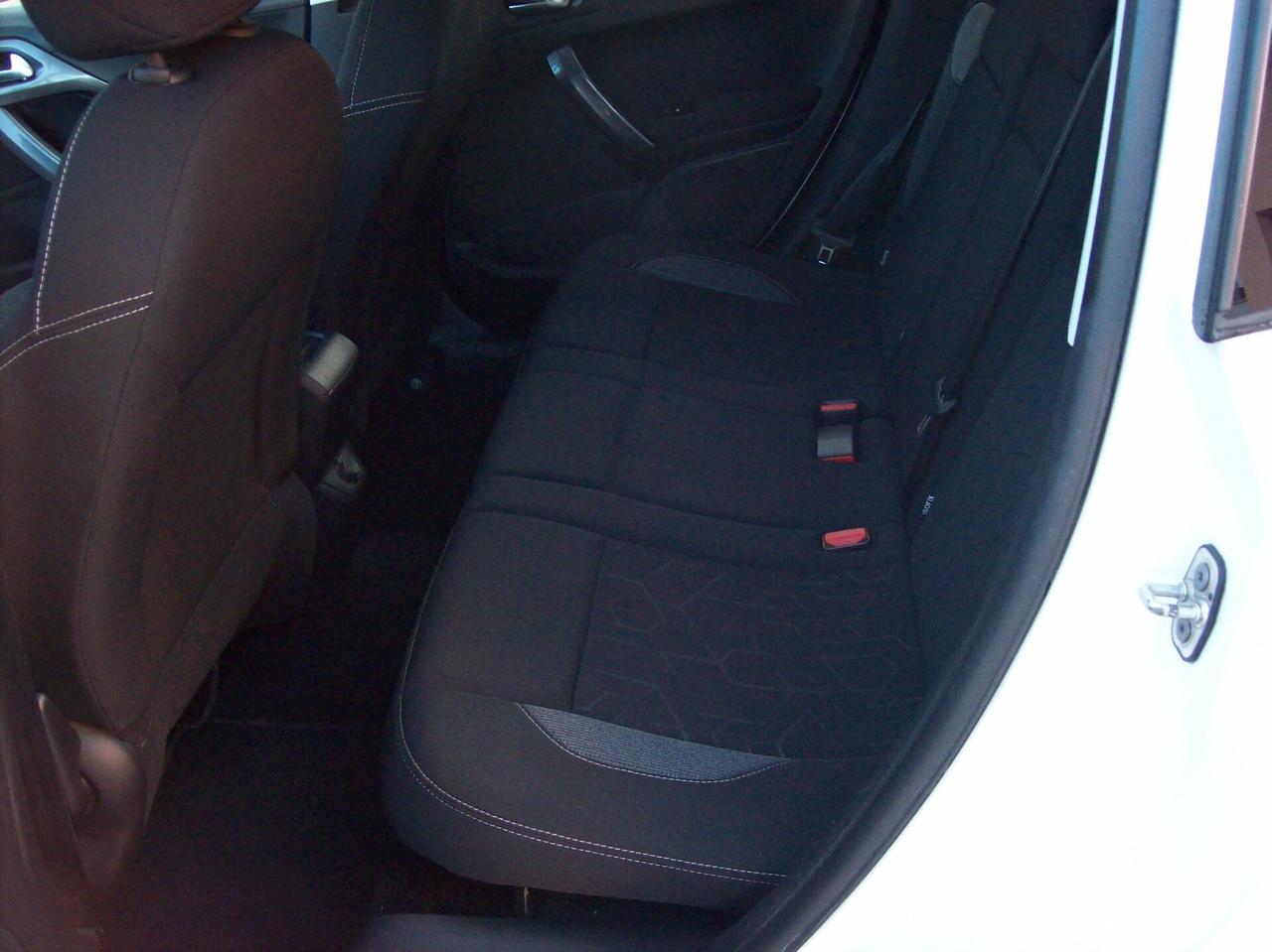 Peugeot 2008 BlueHDi 100 Black Matt km 130000 x neopatentati