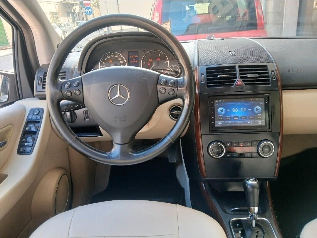 Mercedes-benz A 200 DIESEL CAMBIO AUTOMATICO - PERMUTE