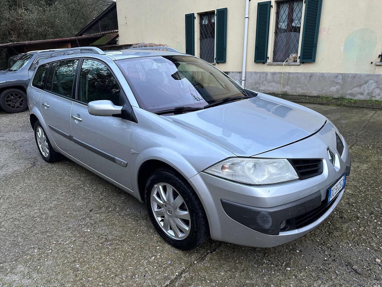 Renault Megane Mégane 1.6 16V Grandtour Luxe