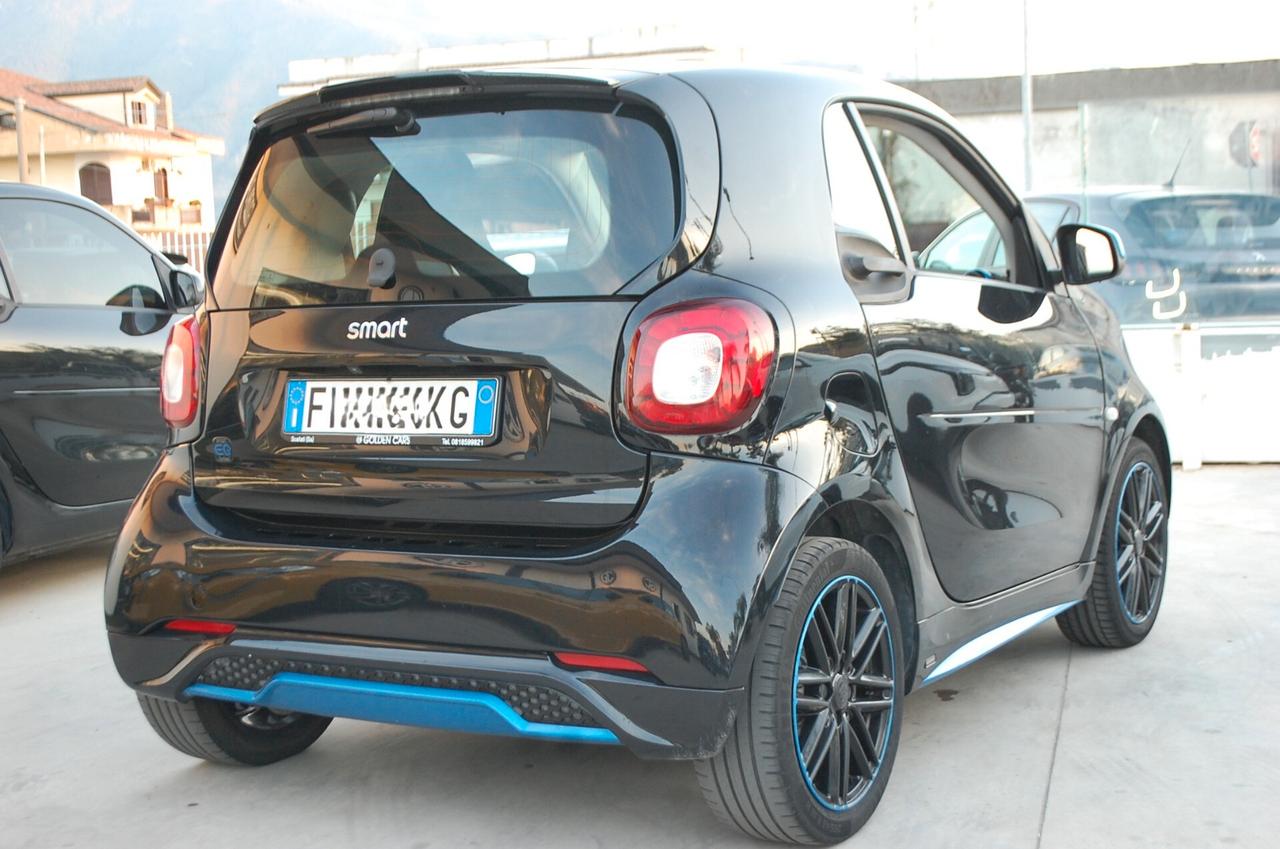 smart forTwo EQ Brabus Style my19 Uff Italy Lega Tetto Led