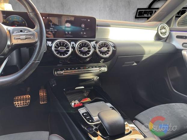 Mercedes-Benz CLA Coupé 4matic 2.0 190cv - PROMO