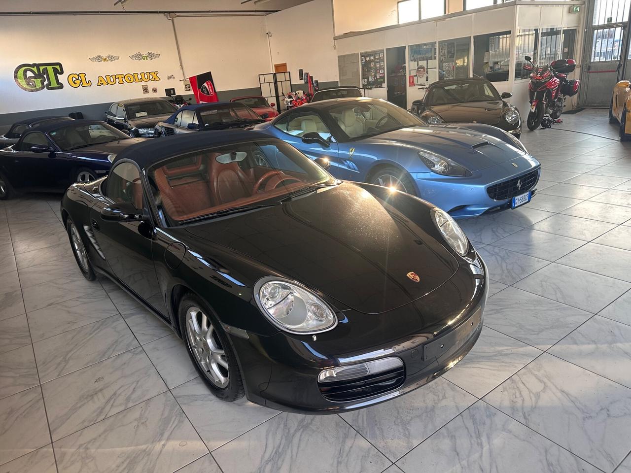 Porsche Boxster 2.7 24V - Permute