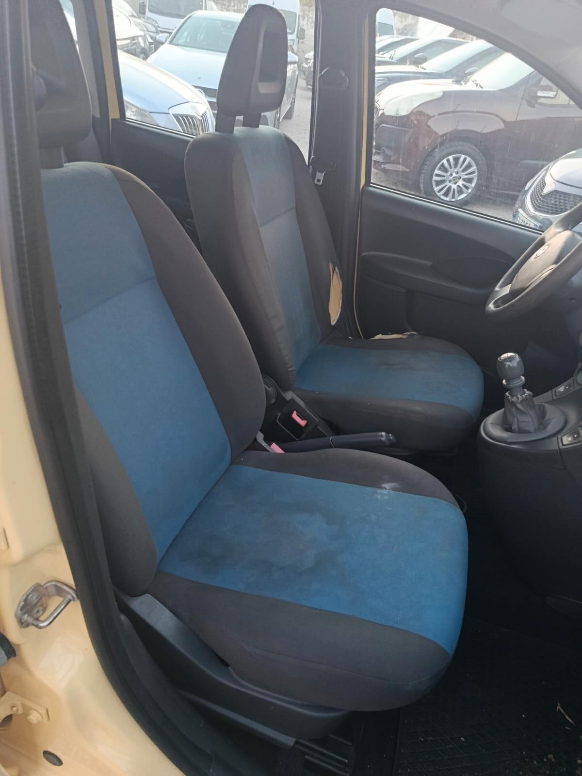 Fiat Panda 1.2 Benzina Dynamic-2011