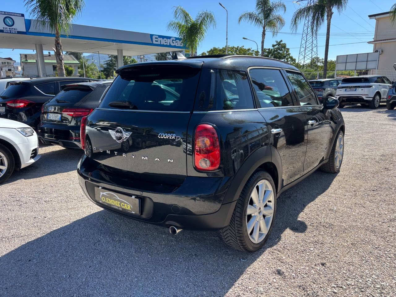 MINI COOPER D COUNTRYMAN ALL 4 TETTO APRIBILE