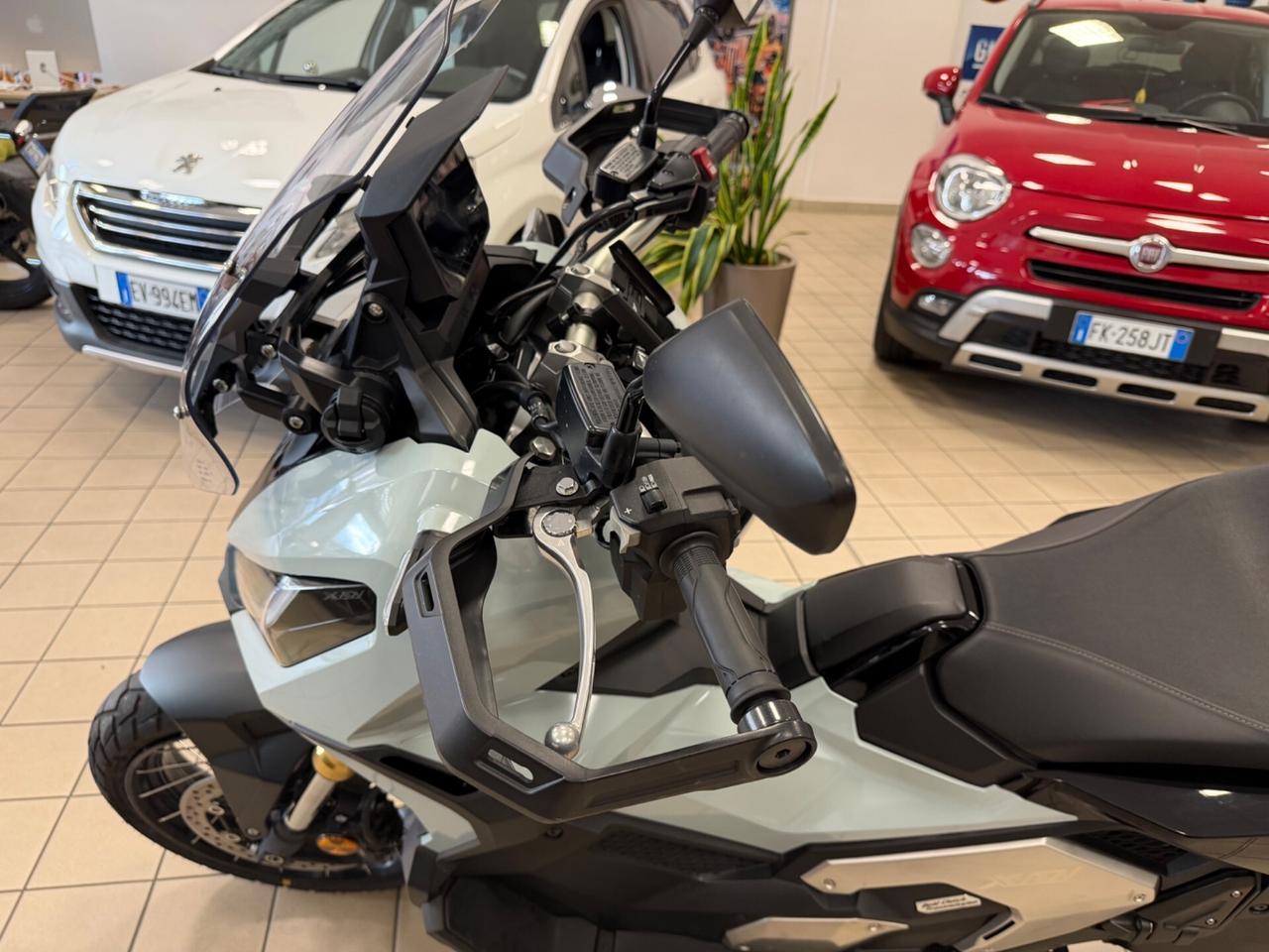 Honda X-ADV 750 R