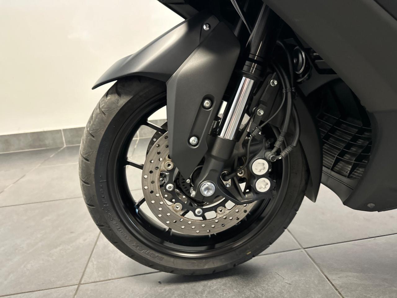YAMAHA T-MAX 560 UNIPRO 2022 PARI AL NUOVO