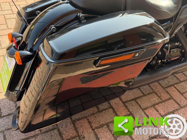 HARLEY-DAVIDSON FLHX Street Glide Special - FLHXS 107