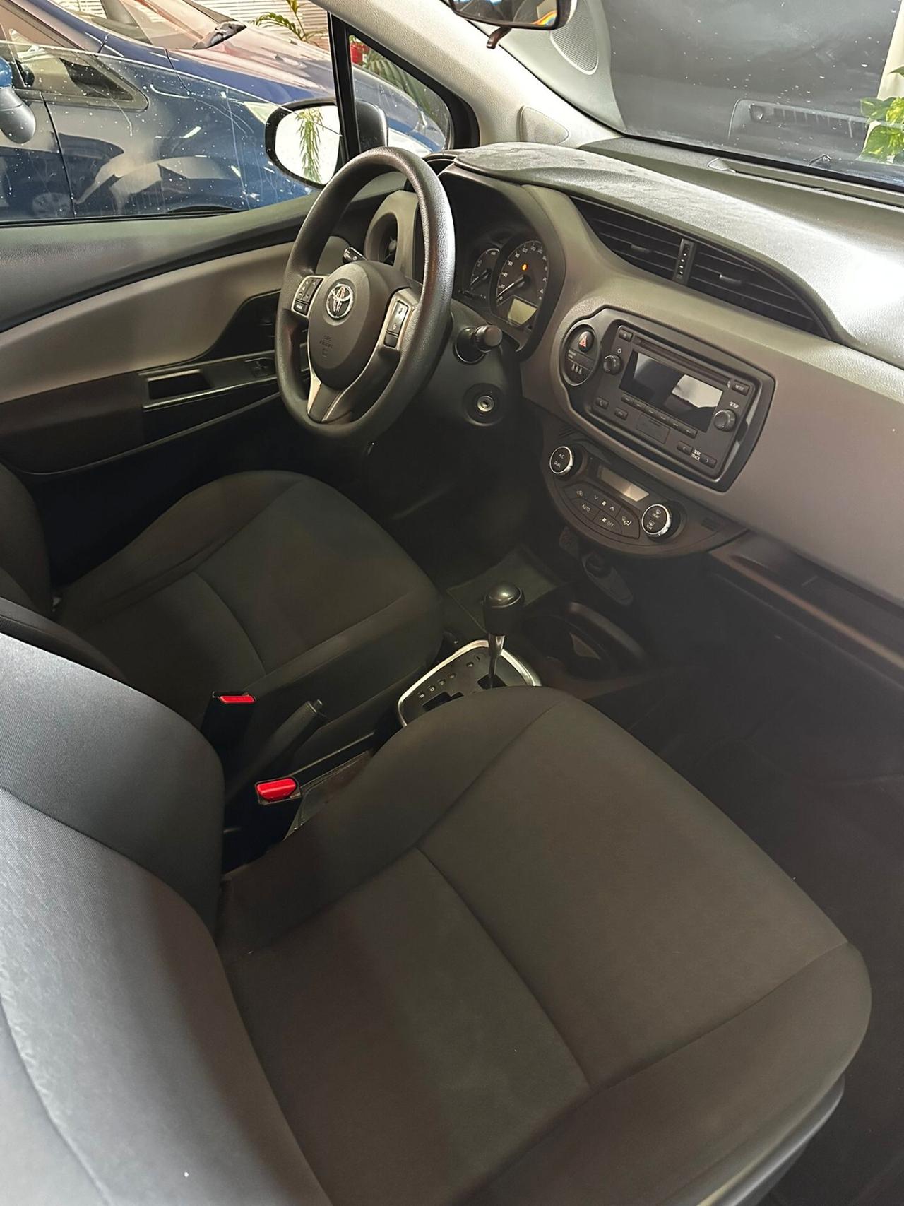 Toyota Yaris 1.5 Hybrid 5 porte Active