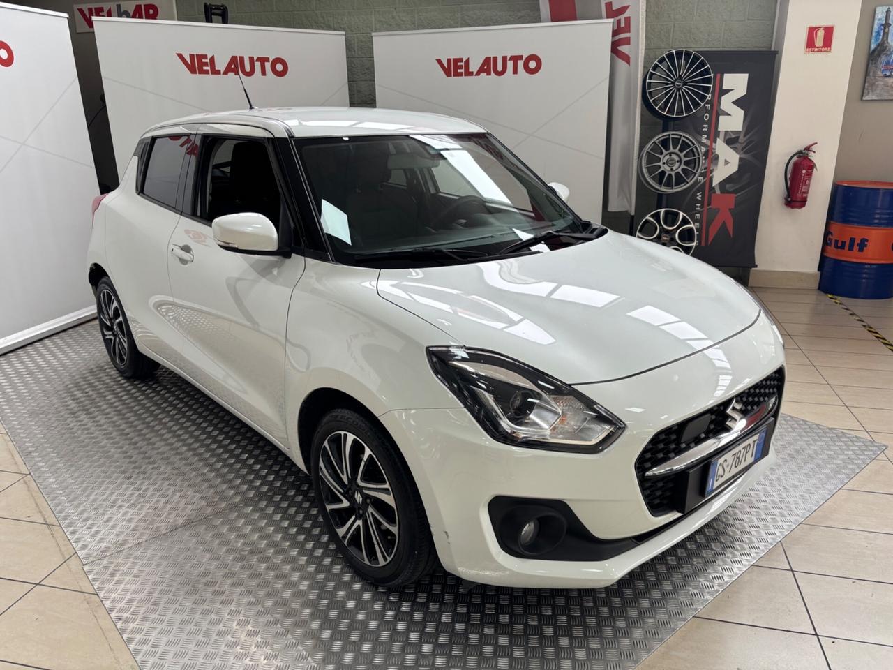 Suzuki Swift 1.2 Hybrid CVT Top