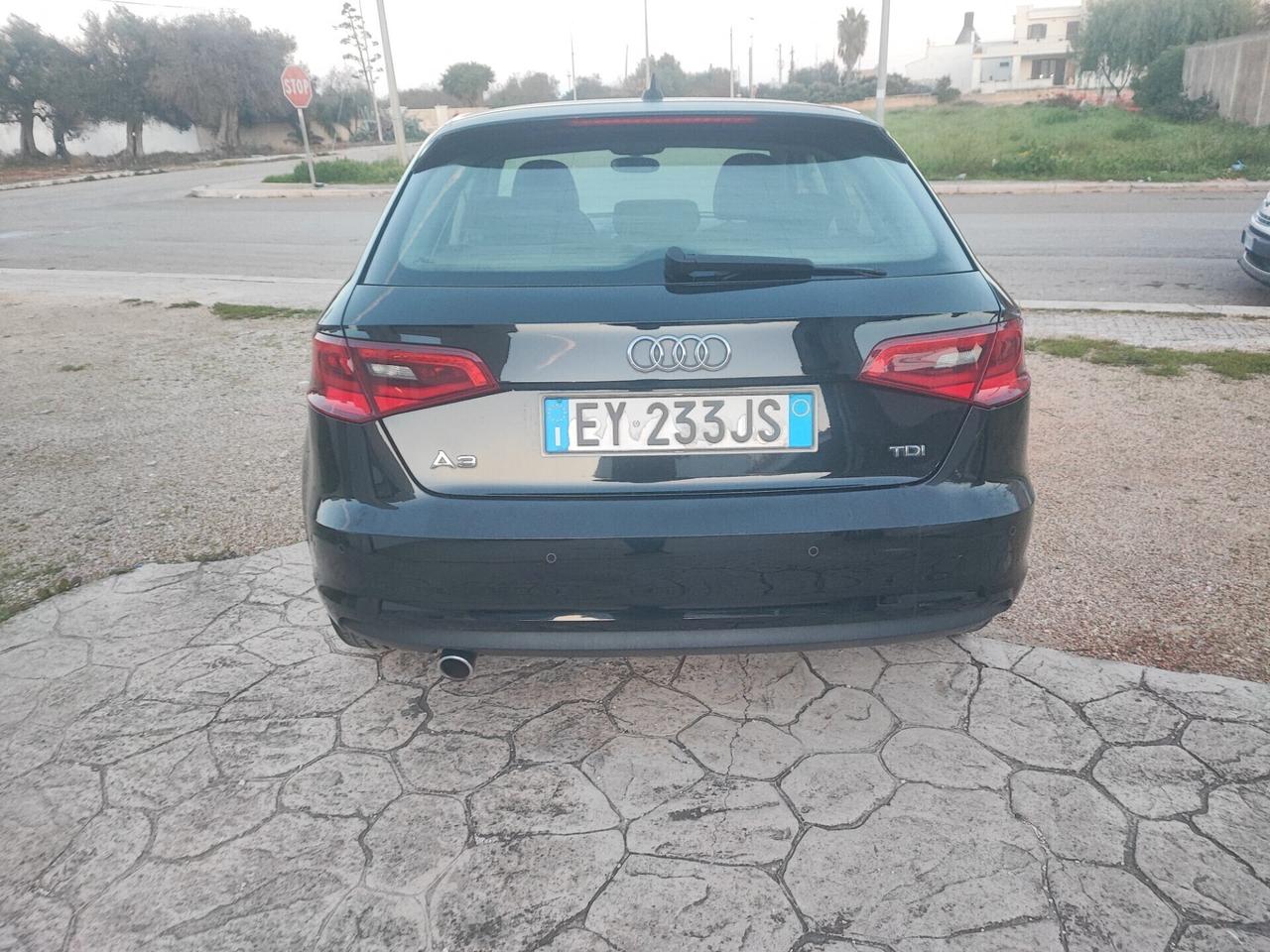 Audi A3 SPB 1.6 TDI clean diesel Ambition