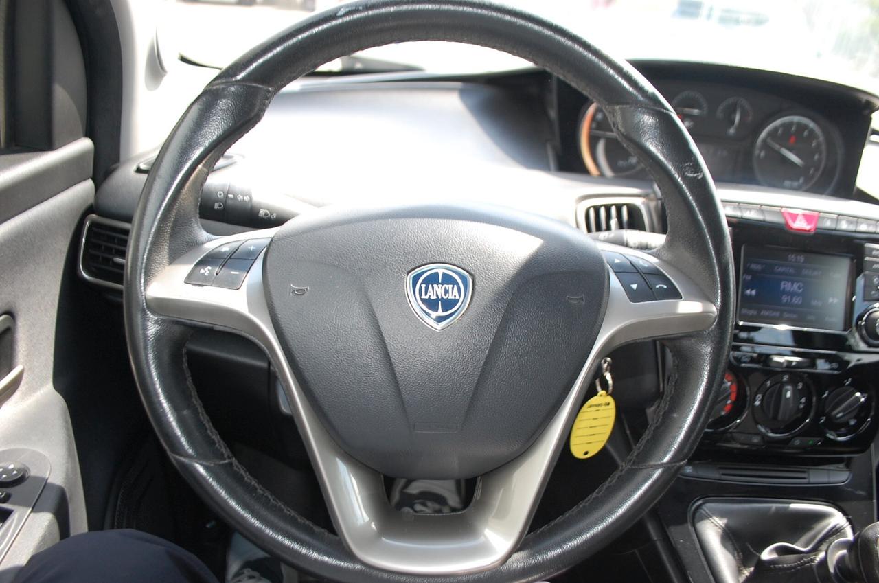 Lancia Ypsilon 1.2 69CV Gold S&S Bluetooth Uff Italy USB Clima