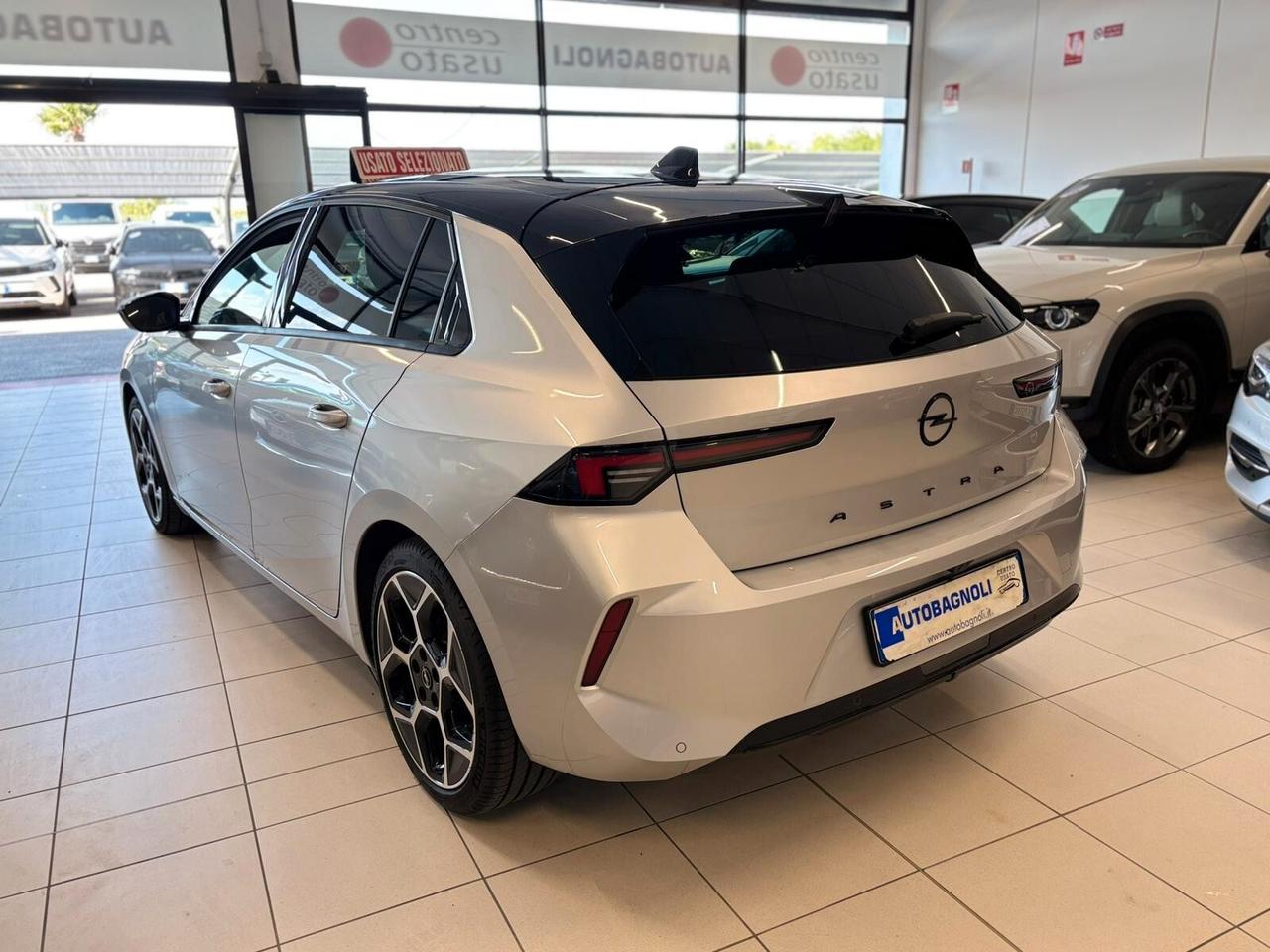 Opel Astra ULTIMATE 1.5 Turbo Diesel AT8 SPOTICAR