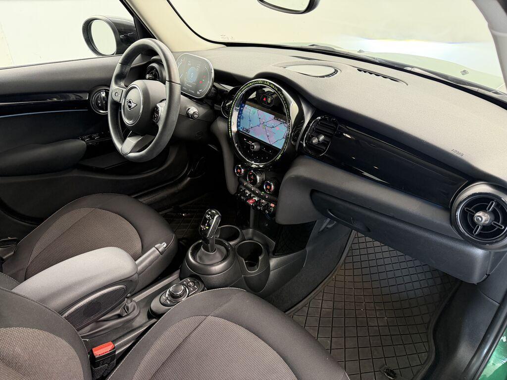 Mini Cooper 1.5 TwinPower Turbo Cooper Business DCT