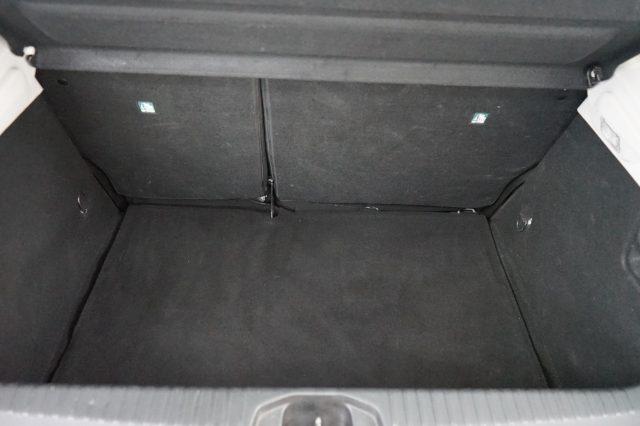 RENAULT Clio TCe 90 CV 5 porte Business