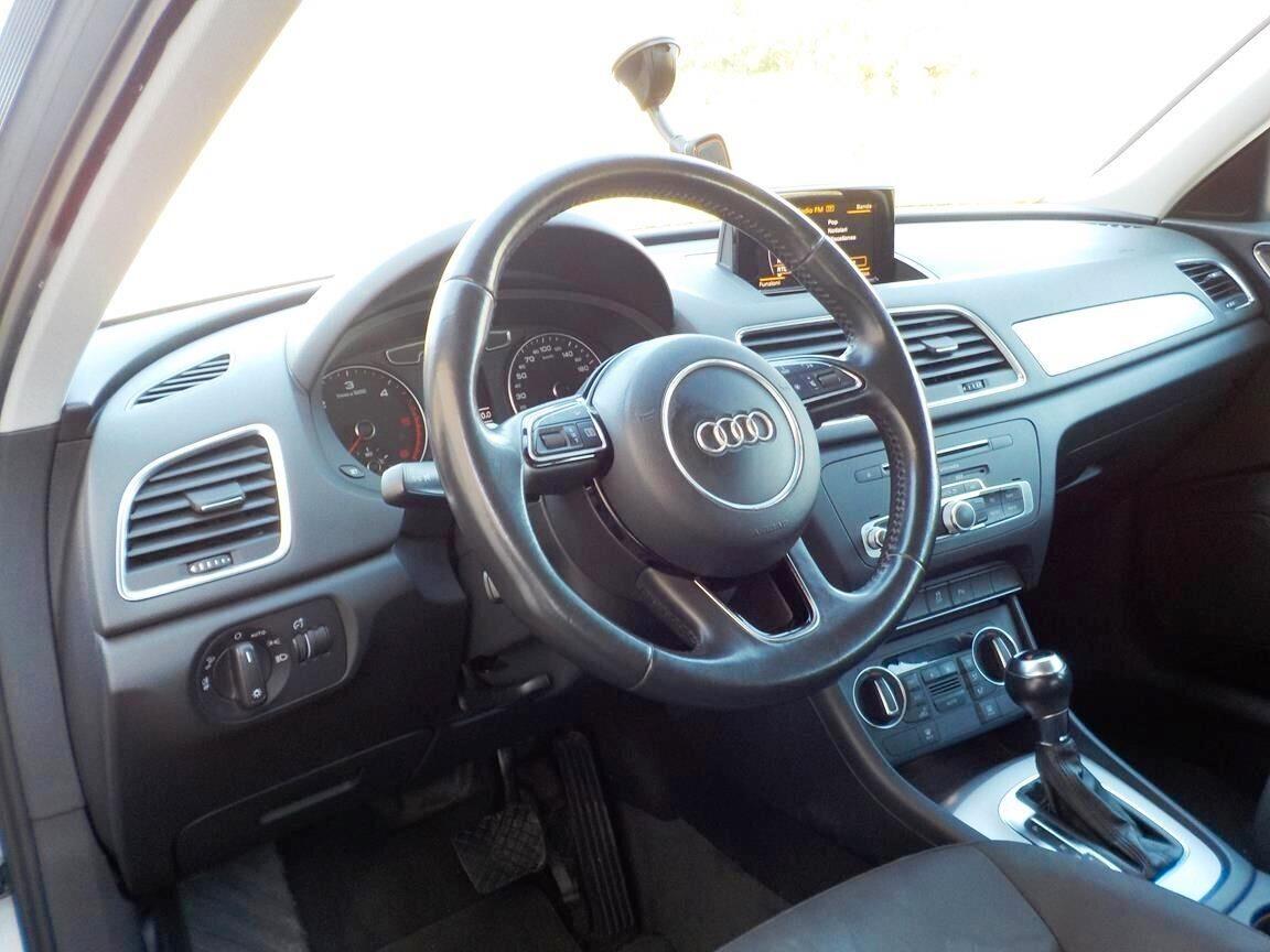 Audi Q3 2.0 TDI 120 CV S tronic